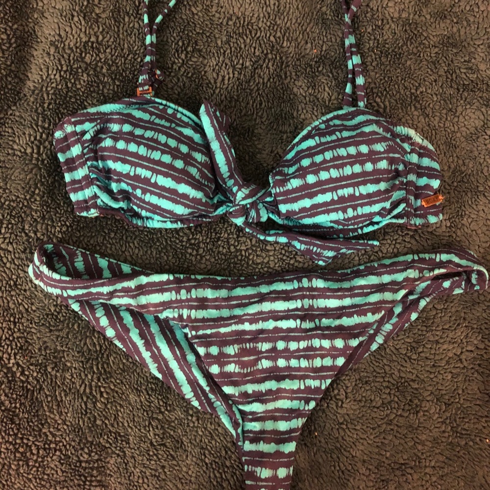 Roxy bikini